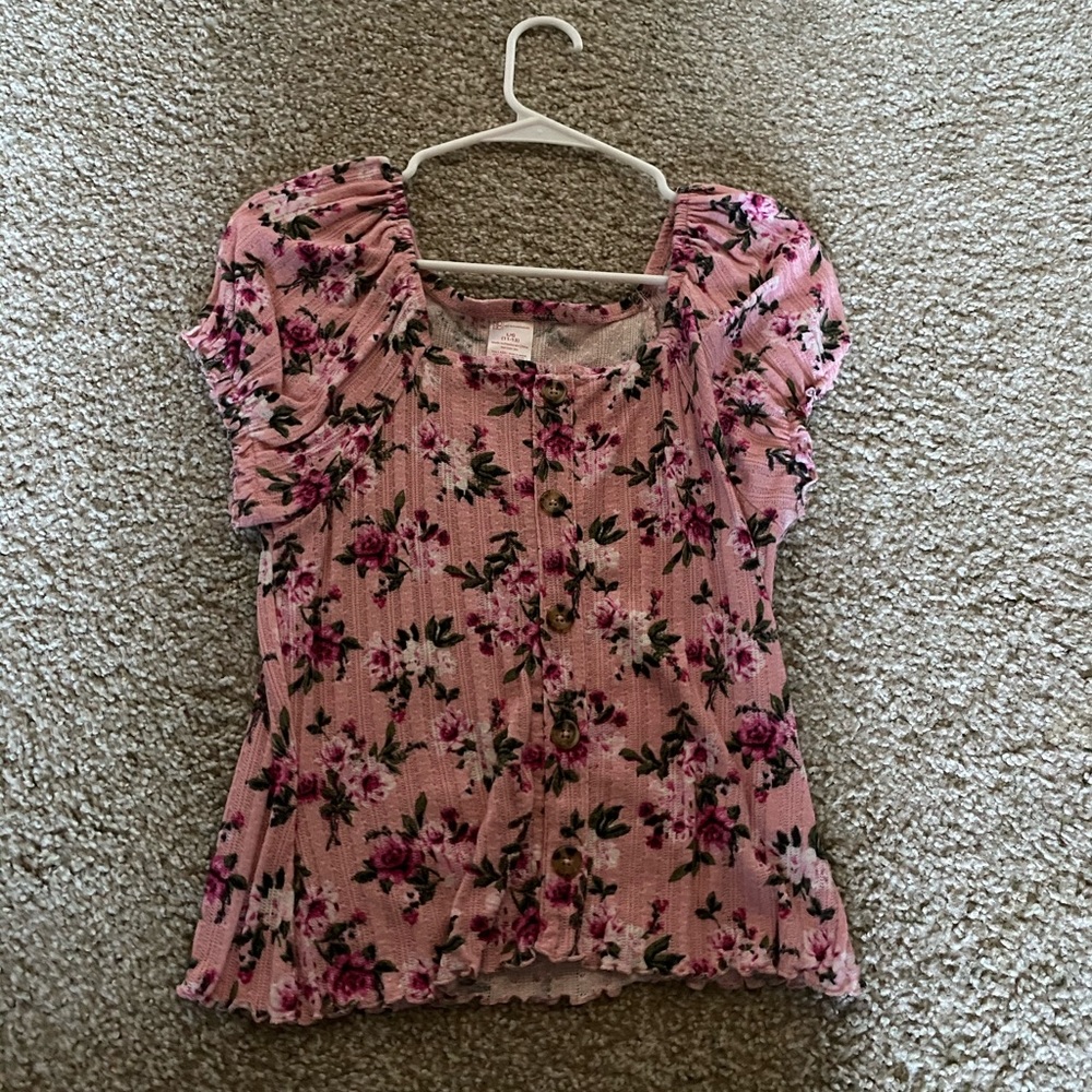 Good conditioned clothes